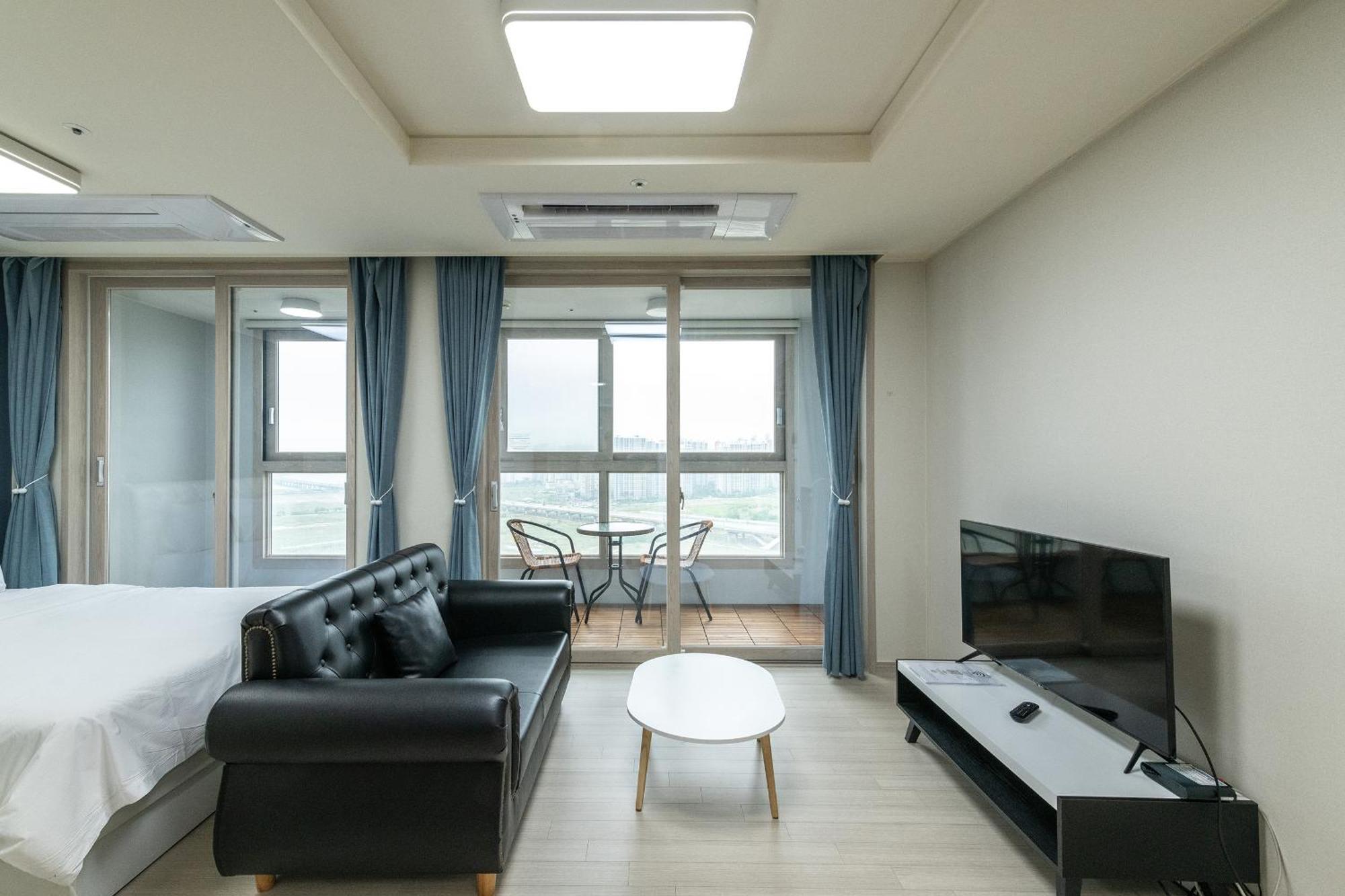 The November Stay In Landmark Incheon Esterno foto